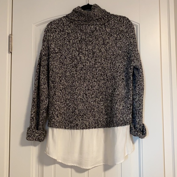 Layered turtleneck sweater - Picture 4 of 4